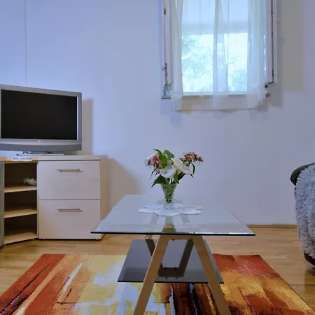 Apartament Meli