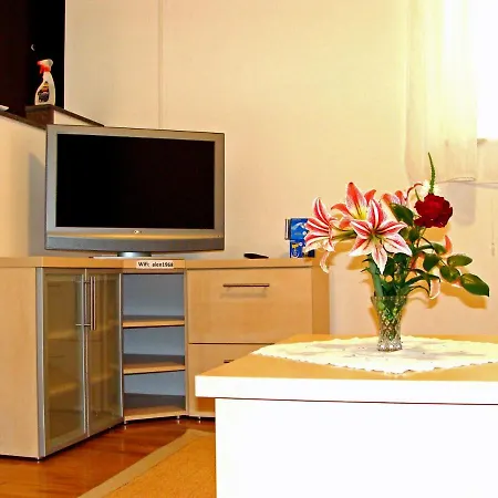 Apartment Meli *